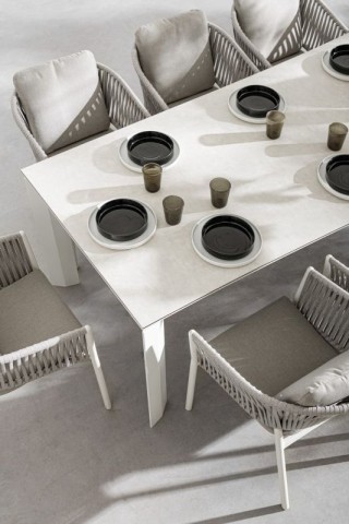 FLORENCIA SEDIA CON BRACCIOLI E CUSCINI WG20 BIANCO BIZZOTTO