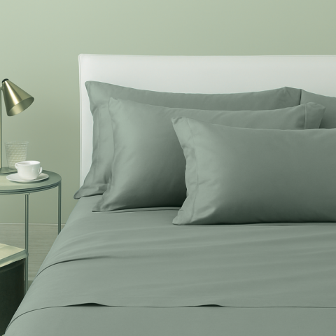 BRIGHT COMPLETO LENZUOLA MATRIMONIALE IN RASO MADE IN ITALY VERDONE