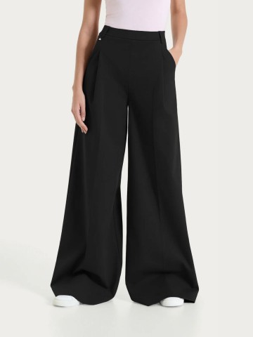 Pantalone lungo a palazzo con tasche e pinces in Compact Light NERO