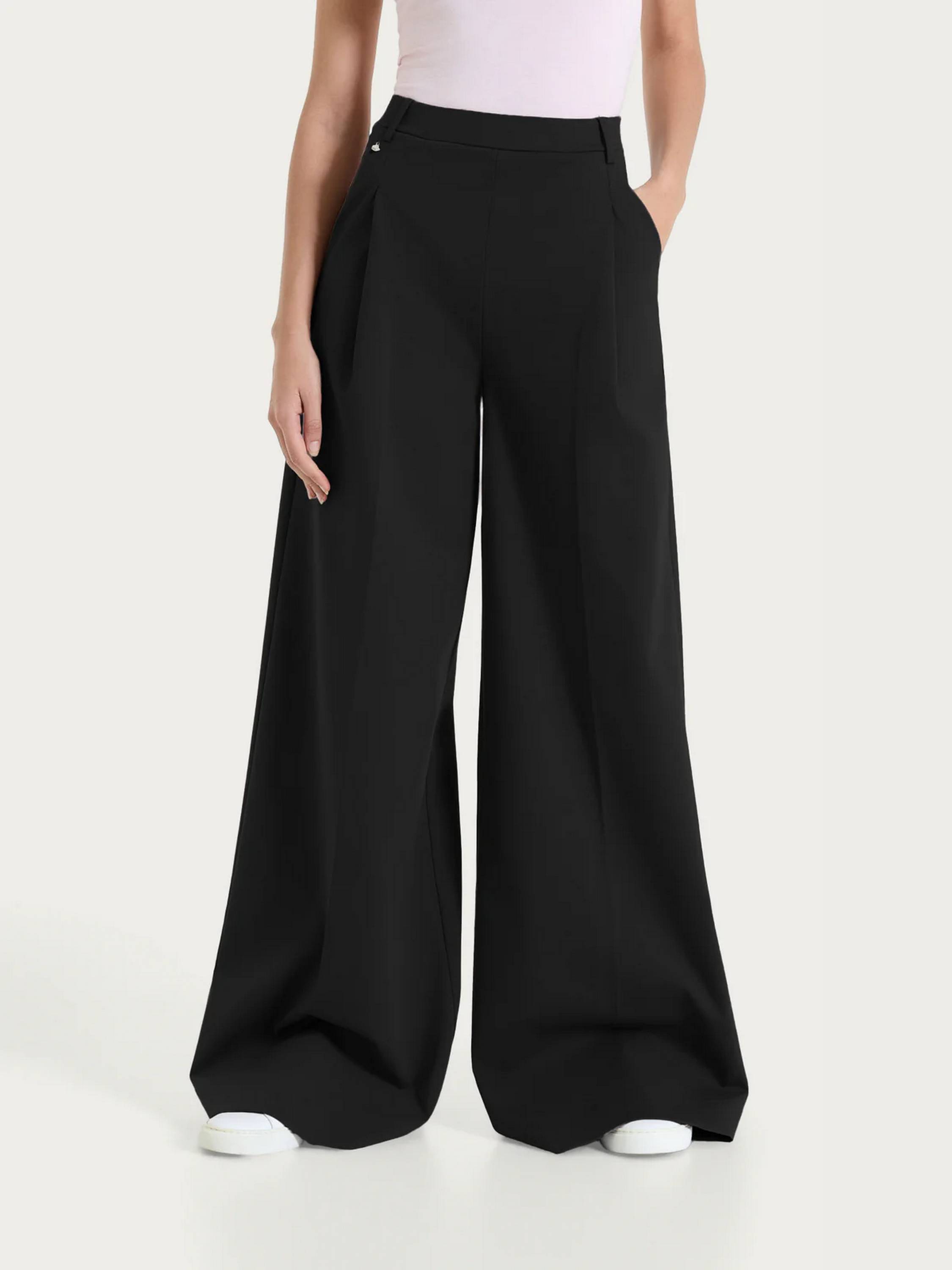 Pantalone lungo a palazzo con tasche e pinces in Compact Light NERO