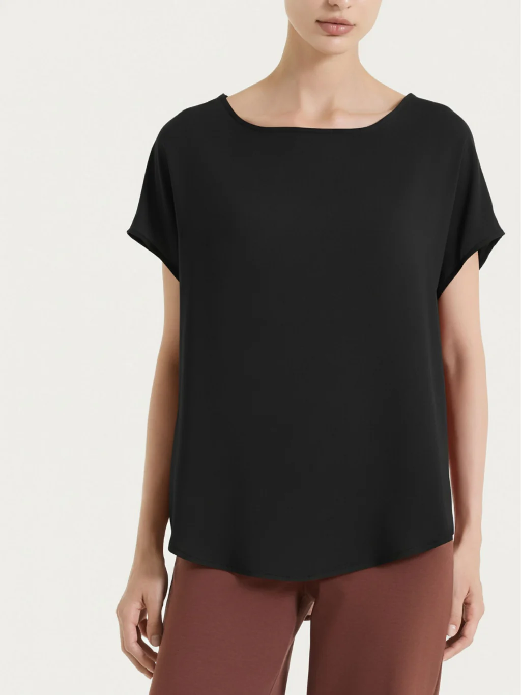 Blusa con manica a kimono in Voile Stretch DS25S7 RAGNO NERO